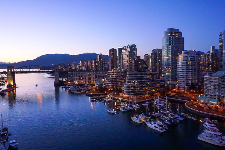 File:Vancouver720.jpg